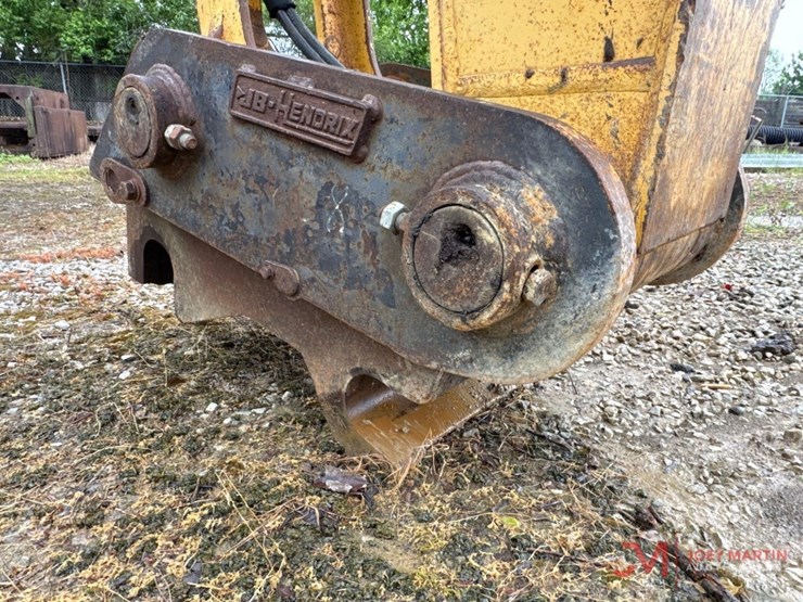 1999-deere-330-lc-image-16