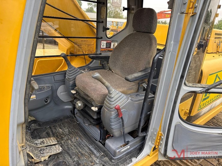 1999-deere-330-lc-image-25