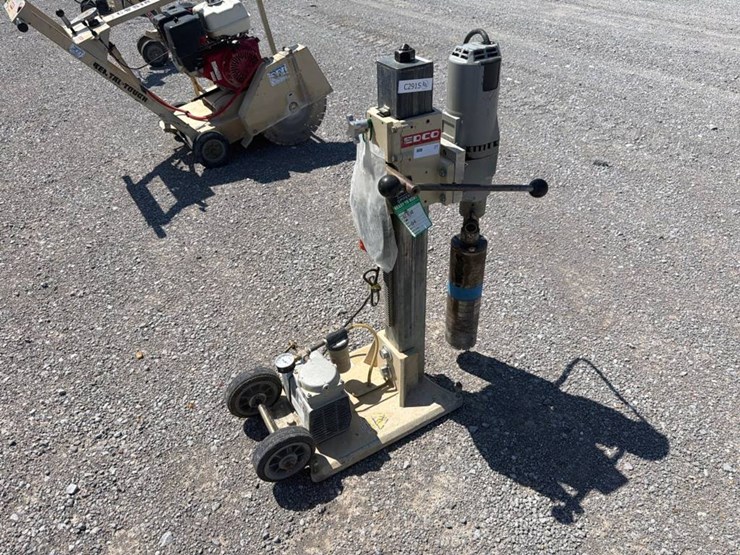 #27-•-edco-core-drill-rig-image-3