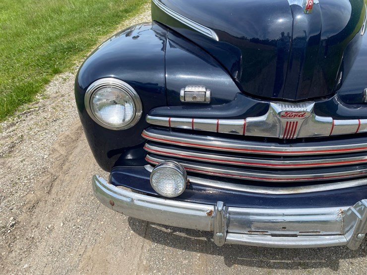 1946-ford-deluxe-business-coupe-image-10