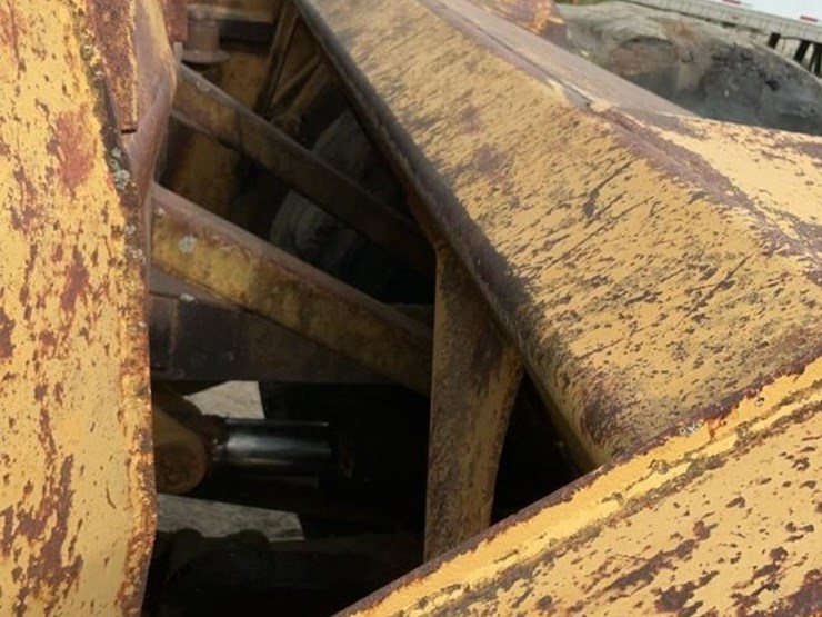 caterpillar-621-image-84
