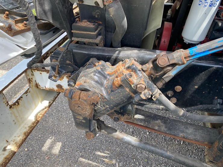 2008-ford-f-750-bucket-truck-image-53