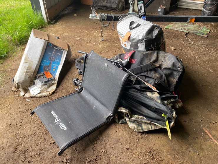#3609-•-pile-of-outdoorsman-items-image-2