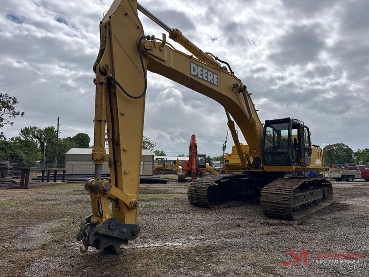 2004-deere-450c-lc-image-3