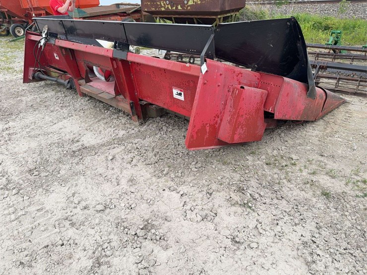 case-ih-1063-image-2