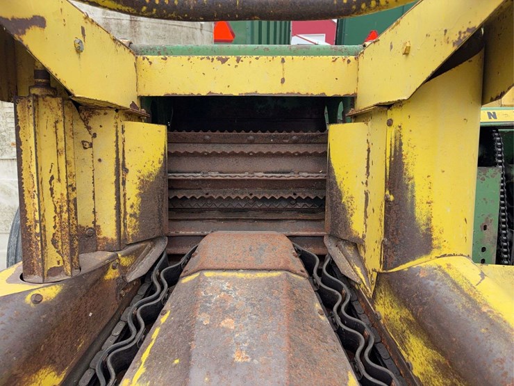 john-deere-3960-image-5