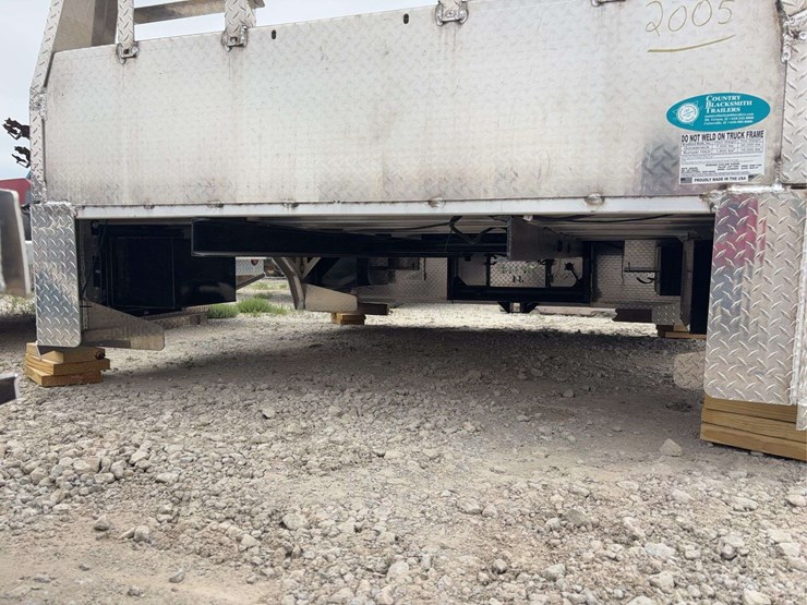 new-bradford-built-aluminum-flatbed,-96x114,-34"-frame-width,-60"-cab-to-axle,-fits-cab-and-chassis-dually-truck-any-make,-9ft-bed,-stock-#bb22782-image-3