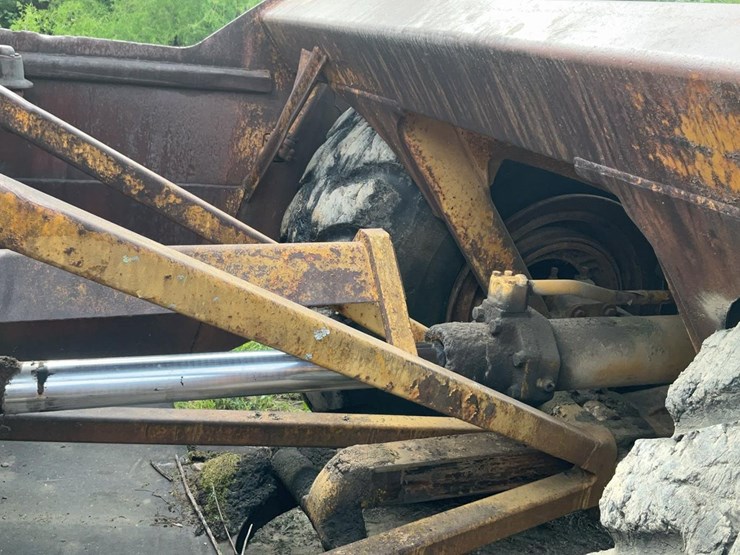 caterpillar-621-image-43