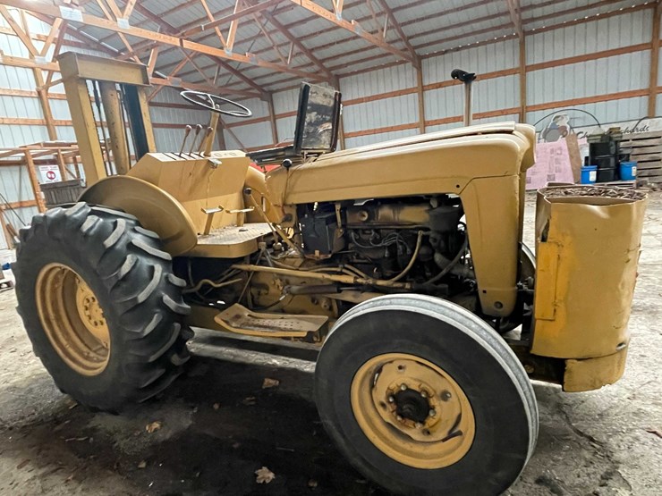 1958-ford-tractor-image-8