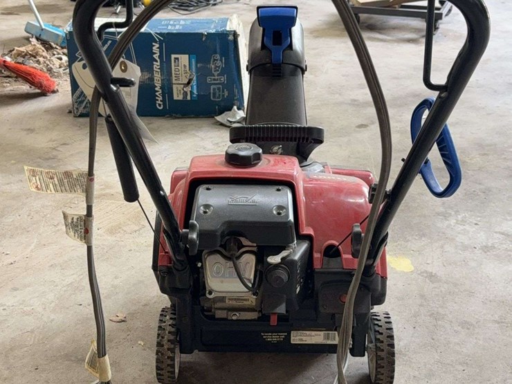 toro-power-clear-418-ze-electric-start-snow-thrower,-model-38282-image-5