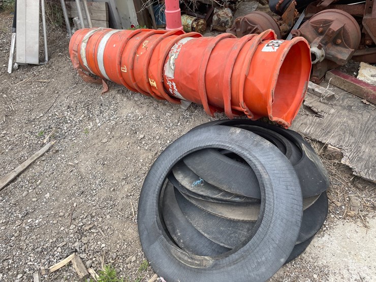 #6065-•-construction-barrels-image-3