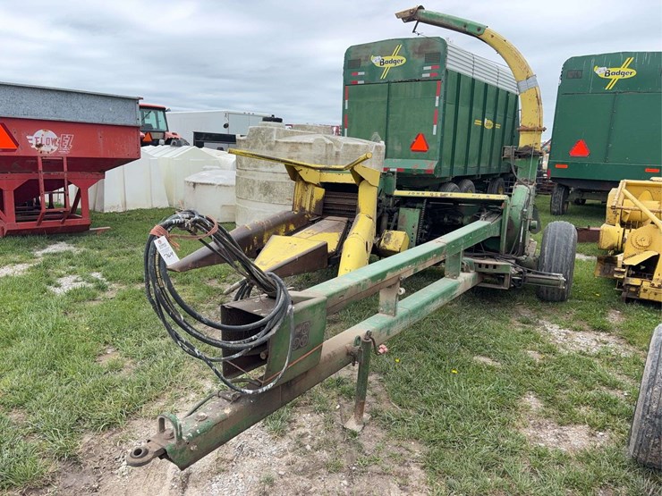 john-deere-3960-image-2