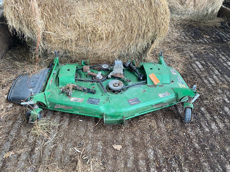 #3576-•-john-deere-mower-deck-image-2