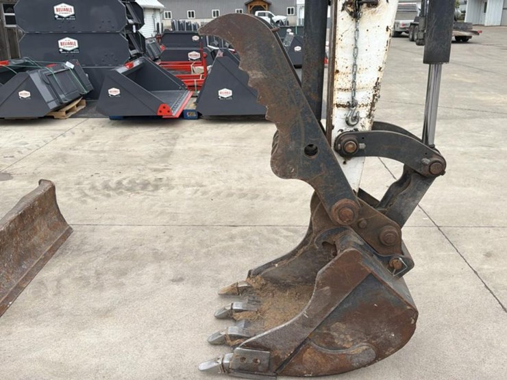 2014-bobcat-e42-image-19