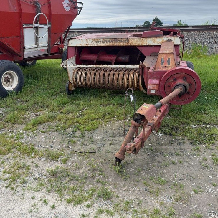 2010 INTERNATIONAL 430