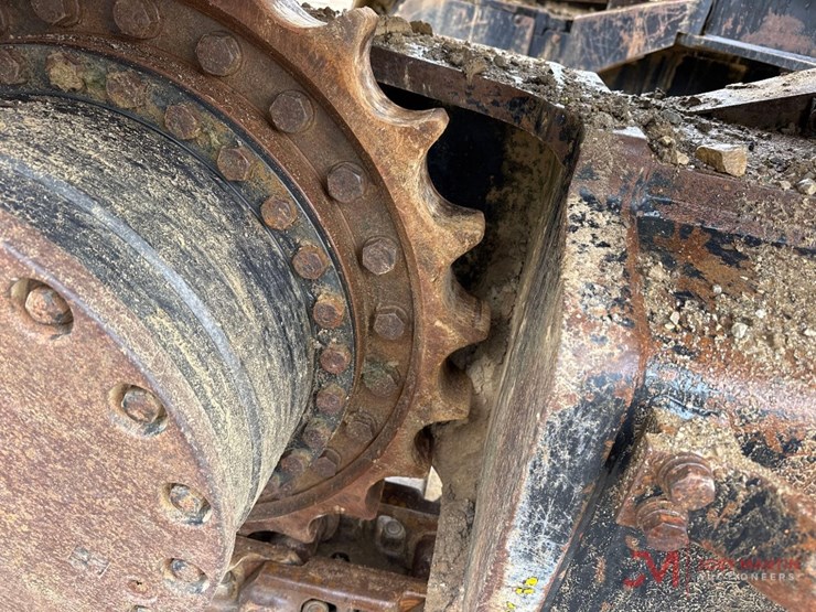 2001-deere-450-lc-image-21