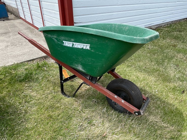 #4182-•-wheelbarrow-image-1