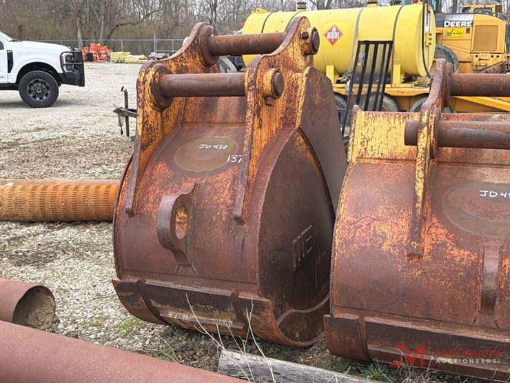 john-deere-450-image-4