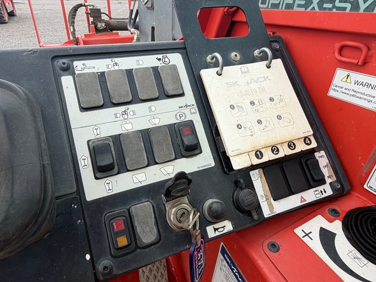 skyjack-sj519th-image-12