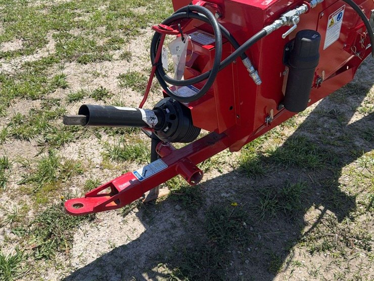 2023-westfield-mkx-x-21073-swing-away-auger,-10"-x-73ft,-540-pto-(inside-building),-low-use-image-3
