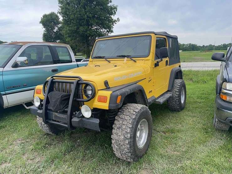 2001-jeep-wrangler-sport-image-1