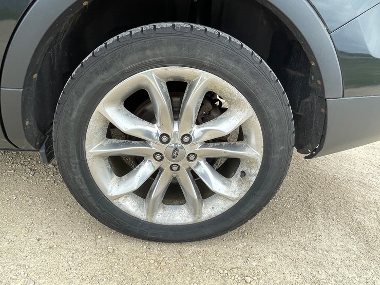 2011-ford-explorer-limited-image-78
