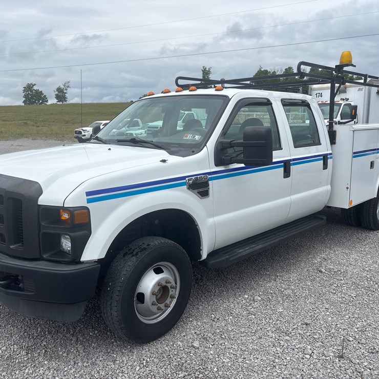 2008 FORD F350 XL