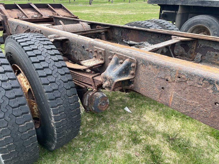 #4157-•-2000-gmc-c7500-(has-wi,-title)-image-25