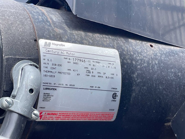 #4162-•-black-max-rolling-air-compressor-image-12
