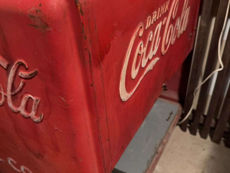 coca-cola-cooler-image-3