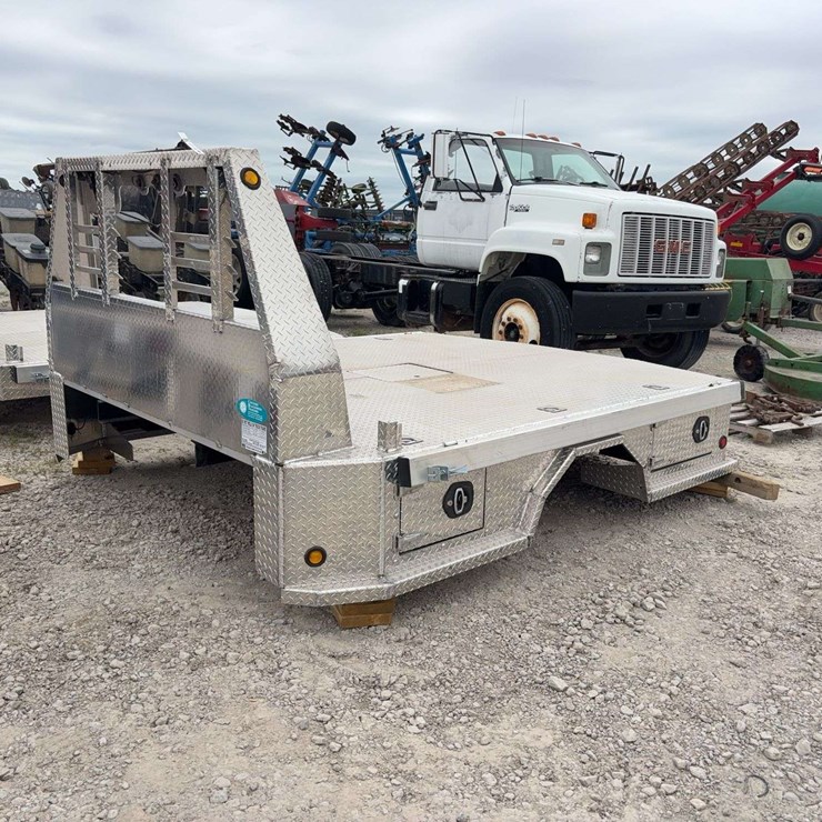 New Bradford Built aluminum flatbed, 96x114, 34" frame width, 60" cab to axle, fits cab and chassis dually truck any make, 9ft bed, Stock #BB22782