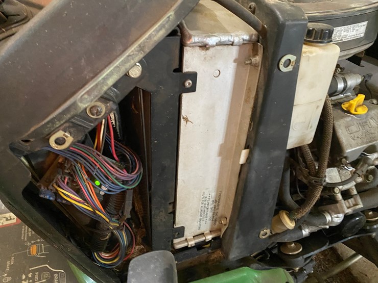 john-deere-x475-image-20