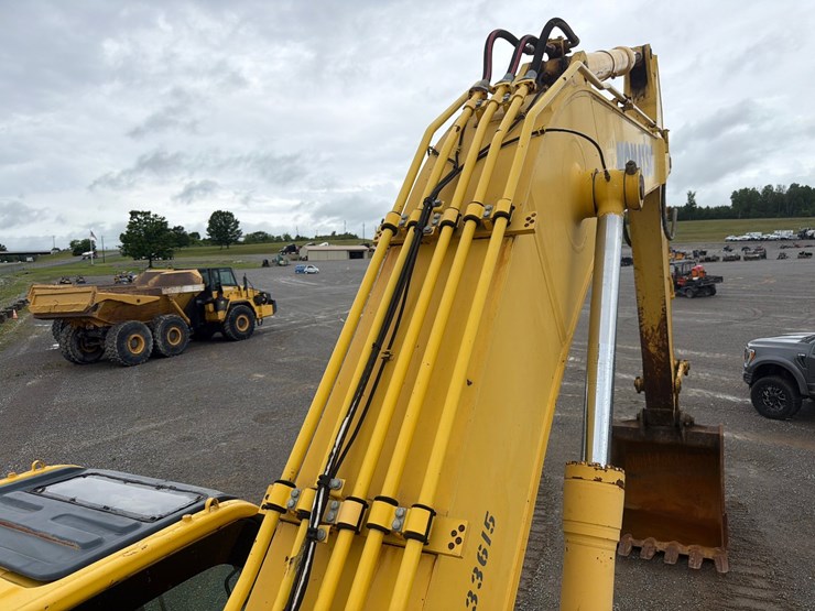 komatsu-pc360-lc-10-image-48