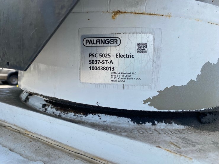 2019-ford-f-450-service-truck-image-32