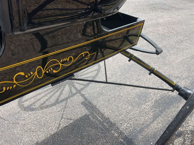 john-deere-reliance-buggy-image-20