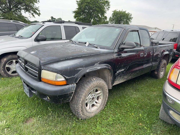 2002-dodge-dakota-image-2