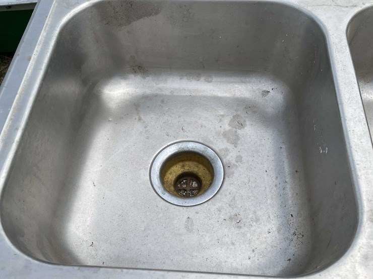 #4169-•-double-sink-image-4