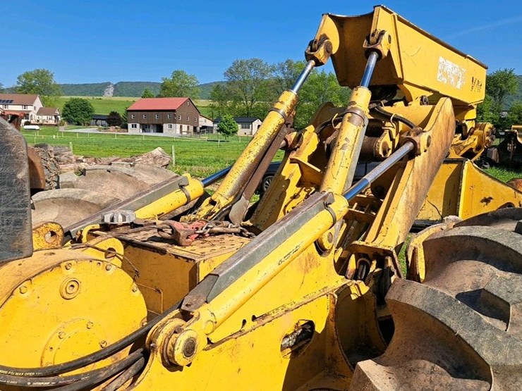 2006-deere-648-image-24