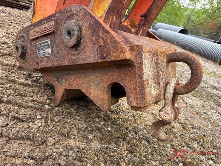 hitachi-ex270-lc-image-17