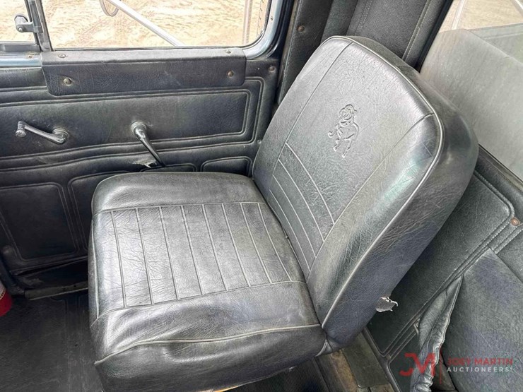 1988-mack-rd688s-image-28