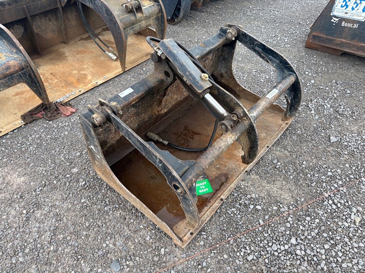 #87-•-grapple-bucket-image-2