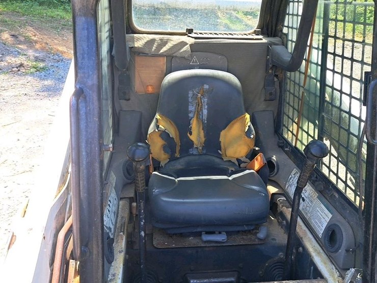 2008-bobcat-s185-image-12