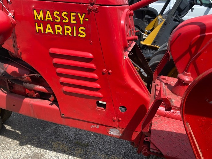1948-massy-harris-20-image-22