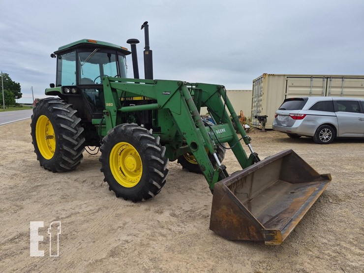 john-deere-4450-image-4