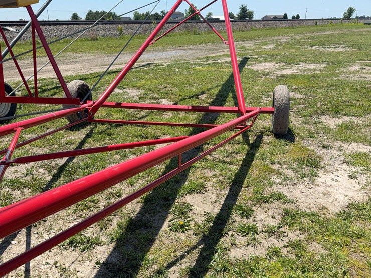 2023-westfield-mkx-x-21073-swing-away-auger,-10"-x-73ft,-540-pto-(inside-building),-low-use-image-10