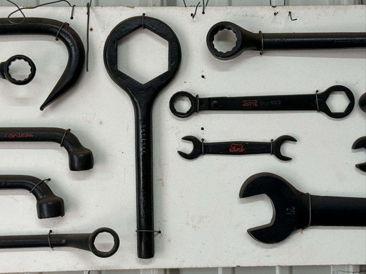 display-of-assorted-wrenches-and-hand-tools-image-9
