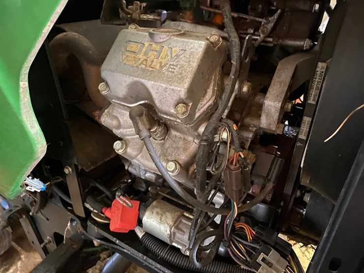john-deere-x720-image-18