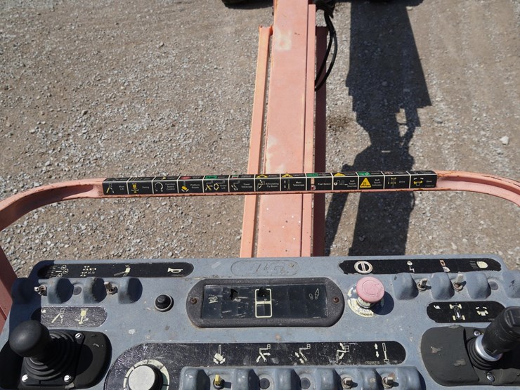 2000-jlg-600sj-image-17