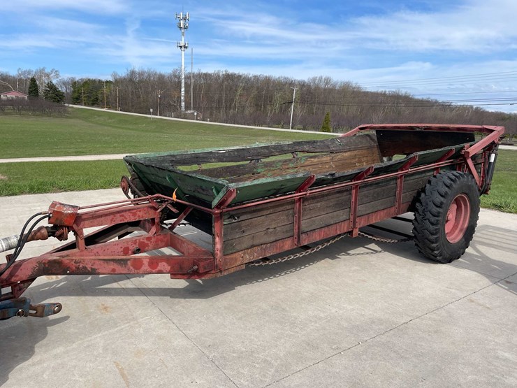 #5512-•-manure-spreader-image-1