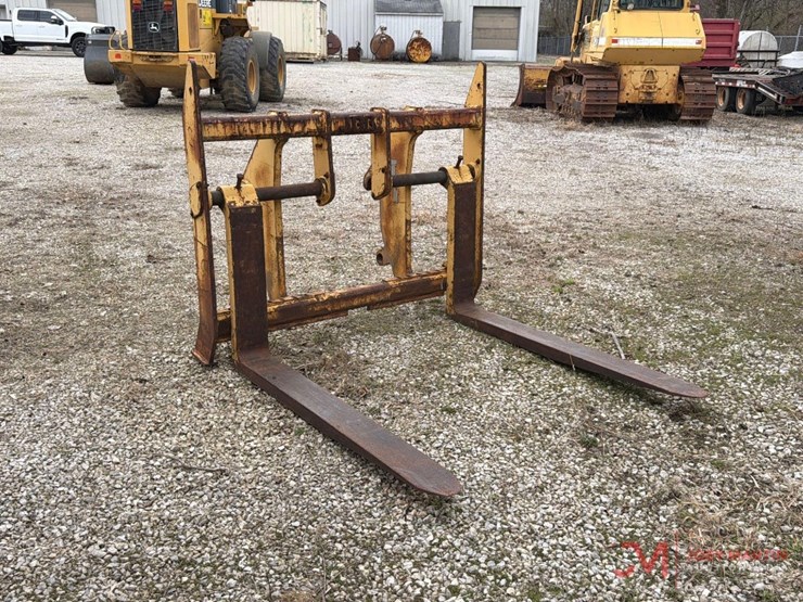 jrb-quick-coupler-60"-forks-image-1